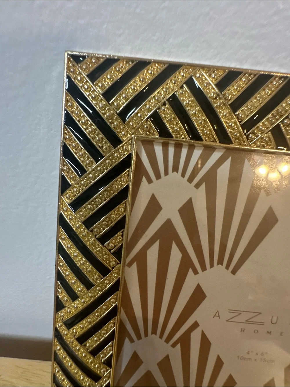 Azzure Home Gold and Black Decorative Picture Frame